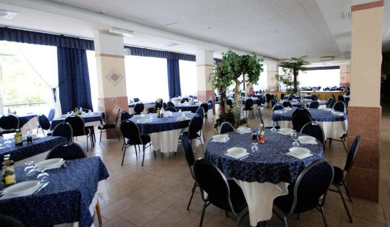 Hotel Palace Cesenatico Exterior foto